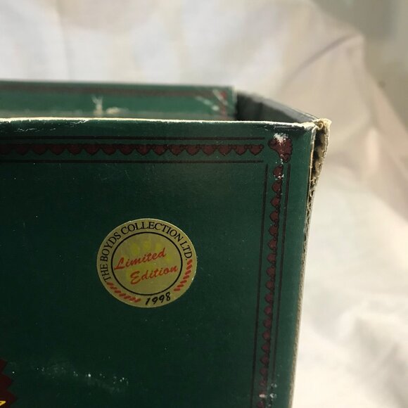 Boyds Bears 5th Anniversary Figurine H.L.B.'s Work Is Love Made Visible 1998 - Picture 2 of 15